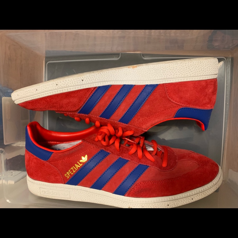 Adidas spezial